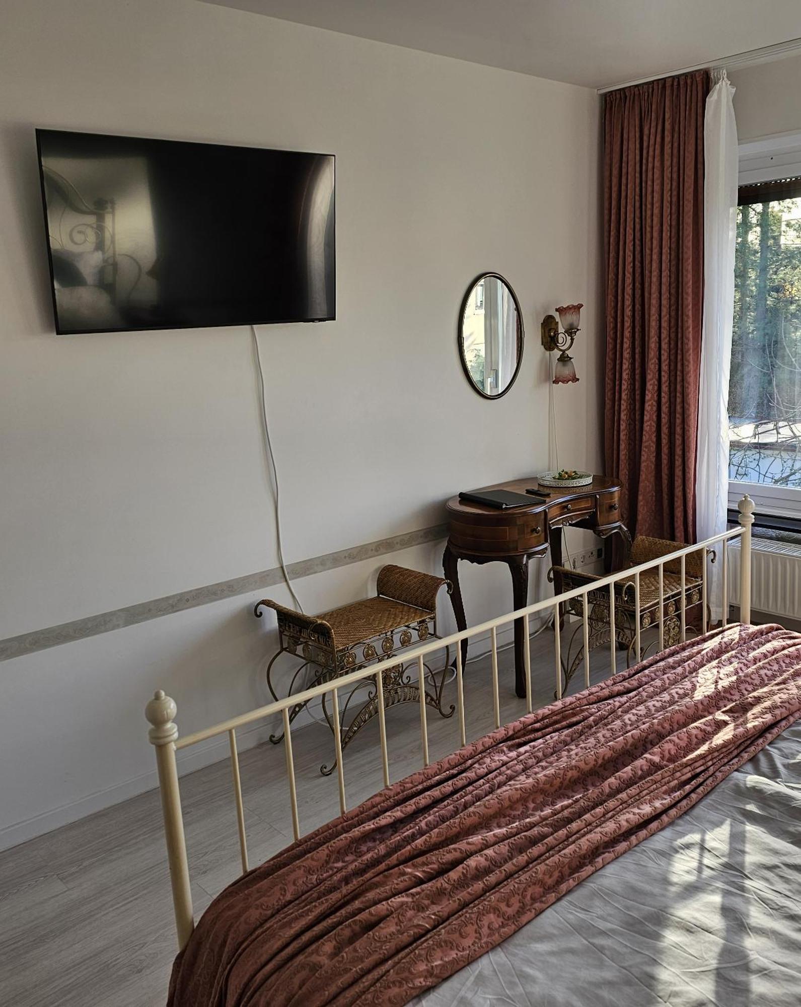Zimmer Mit Charme Sonne 纽伦堡 外观 照片
